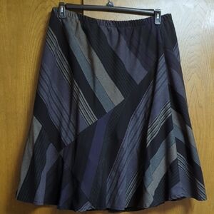 Cato Geometric Midi Skirt - Black and Gray
